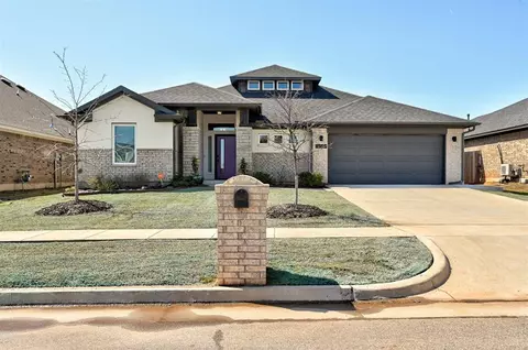 2505 Post Oak Rd, Choctaw, OK 73020
