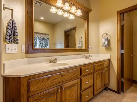3518 Blue Stem Dr, Tuttle, OK 73089 photo 23