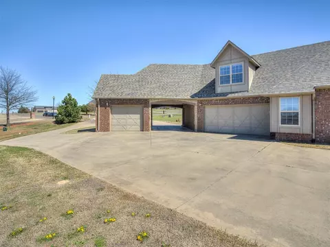 3518 Blue Stem Dr, Tuttle, OK 73089 photo 37