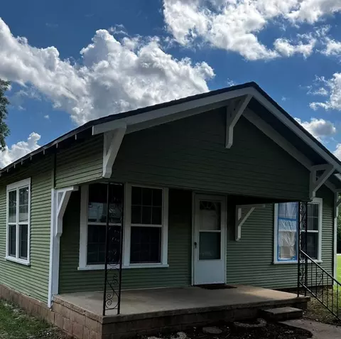 506 E Oak St, Noble, OK 73068 photo 2