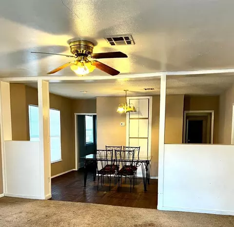 506 E Oak St, Noble, OK 73068 photo 7