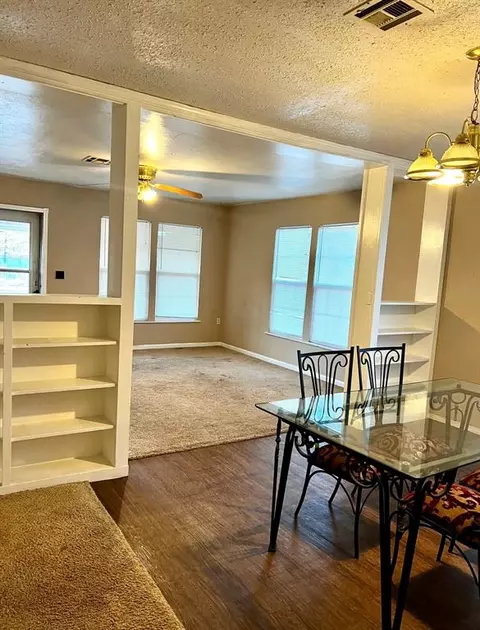 506 E Oak St, Noble, OK 73068 photo 8