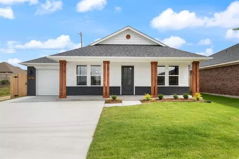 12621 NW 4th St, Yukon, OK 73099