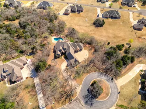 2000 Maria Cir, Edmond, OK 73034 photo 48