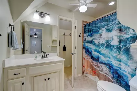 2000 Maria Cir, Edmond, OK 73034 photo 38