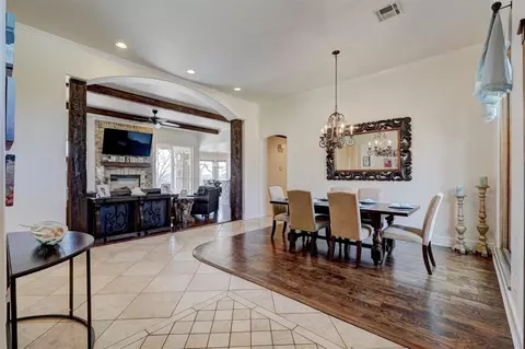 2000 Maria Cir, Edmond, OK 73034 photo 6
