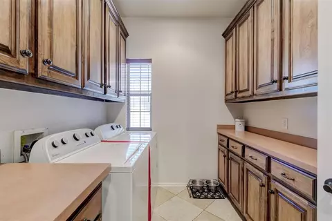 2000 Maria Cir, Edmond, OK 73034 photo 28