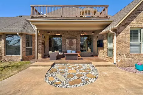 2000 Maria Cir, Edmond, OK 73034 photo 39