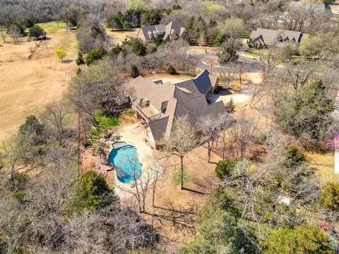 2000 Maria Cir, Edmond, OK 73034 photo 46