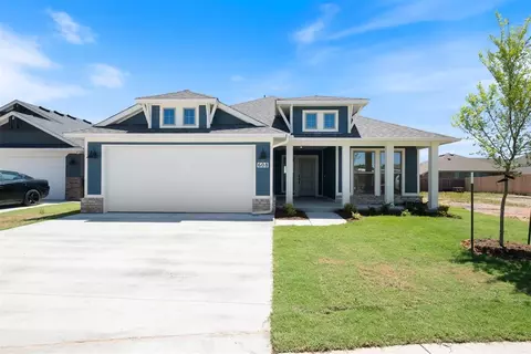 608 Caladium Dr, Yukon, OK 73099