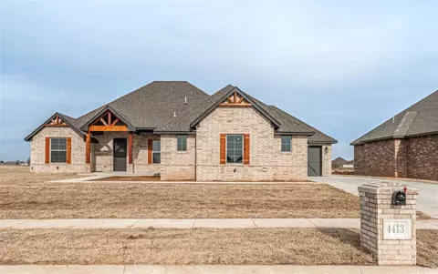 4413 Courtlyn St, Tuttle, OK 73089