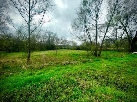 55353 S S Park Dr, Broken Bow, OK 74728