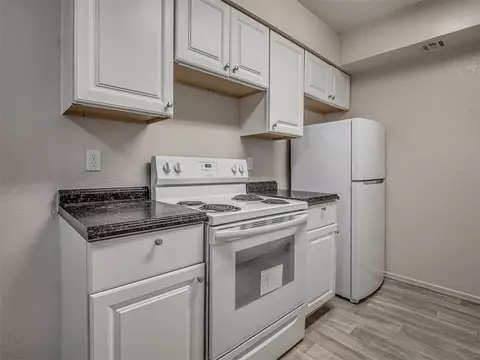 11425 Springhollow Rd #1607, Oklahoma City, OK 73120