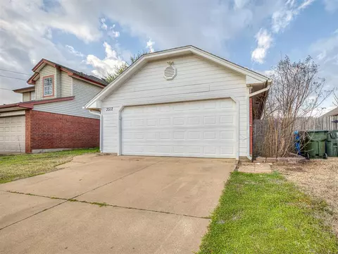 3512 Shadow St, Norman, OK 73071 photo 4