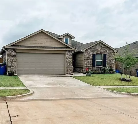 614 Audrey Dr, Tuttle, OK 73089
