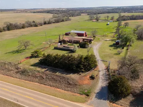 3325031 E Highway 105 Hwy, Perkins, OK 74059