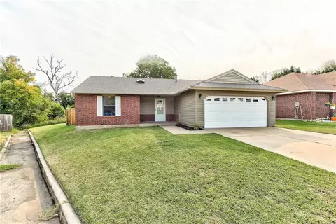 3409 Pathway Cir, Norman, OK 73072 photo 2