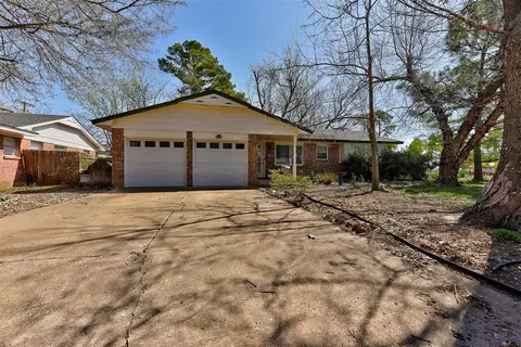 1729 Parkview Ter, Norman, OK 73072