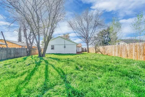 812 N Chalmers St, Altus, OK 73521 photo 29