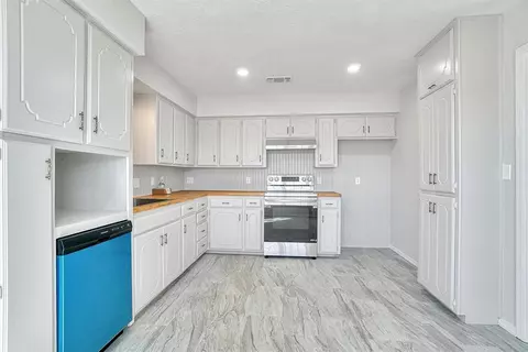 812 N Chalmers St, Altus, OK 73521 photo 10