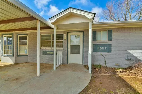13 NW 6 Th St, Tuttle, OK 73089 photo 3