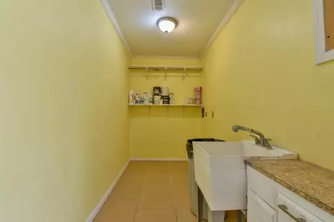 13 NW 6 Th St, Tuttle, OK 73089 photo 17