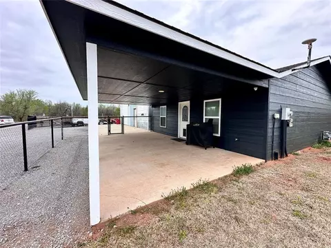 122 N Otrula, Sterling, OK 73567