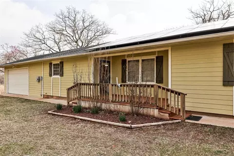 10774 S Pine St, Guthrie, OK 73044