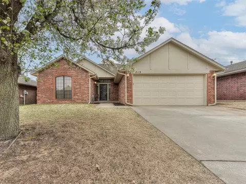 213 Bradgate Dr, Yukon, OK 73099
