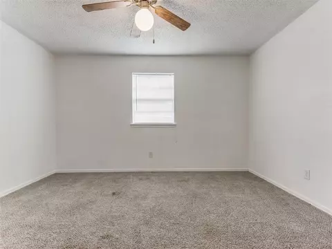 501 S Patterson Dr, Moore, OK 73160 photo 26
