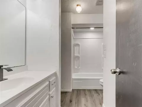 501 S Patterson Dr, Moore, OK 73160 photo 36