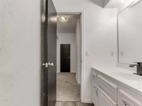 501 S Patterson Dr, Moore, OK 73160 photo 34
