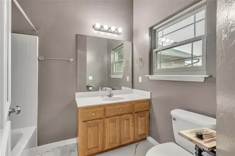 1809 Meadow Run Dr, Moore, OK 73160 photo 14