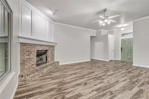 1809 Meadow Run Dr, Moore, OK 73160 photo 2