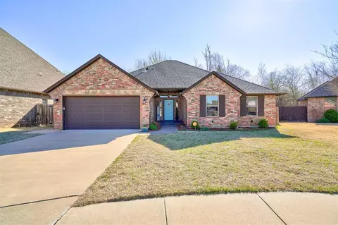 2252 Timber Xing, Yukon, OK 73099