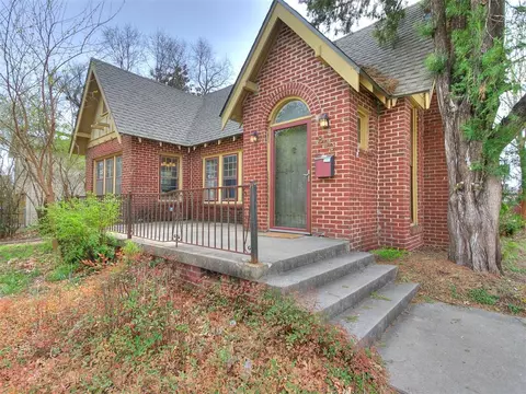 800 Miller, Norman, OK 73069