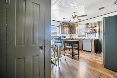 111 N Grand Ave, Willow, OK 73673 photo 9