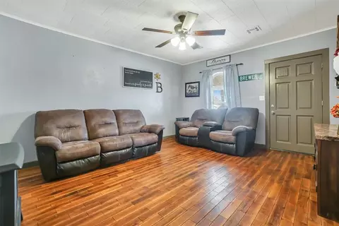 111 N Grand Ave, Willow, OK 73673 photo 5