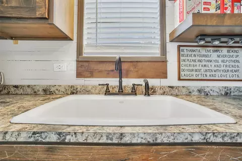 111 N Grand Ave, Willow, OK 73673 photo 11