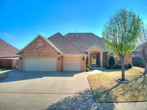 3508 Sagebrush Pl, Yukon, OK 73099