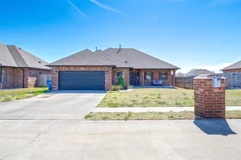 20622 Frontier Ave, Harrah, OK 73045
