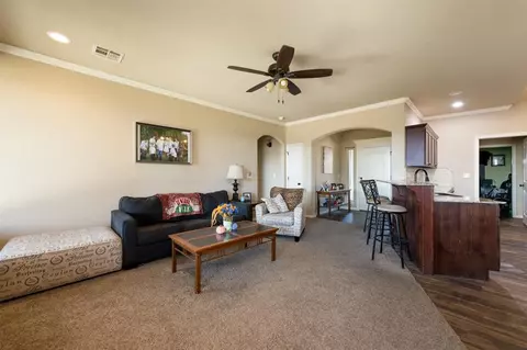 20622 Frontier Ave, Harrah, OK 73045 photo 4