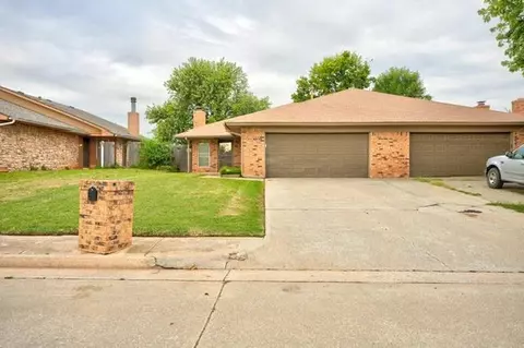 1013 Summerton Pl, Yukon, OK 73099