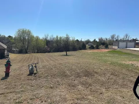 Riata Circle, Tuttle, OK 73089 photo 2