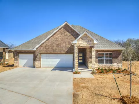 14512 Center Village Way, Piedmont, OK 73078