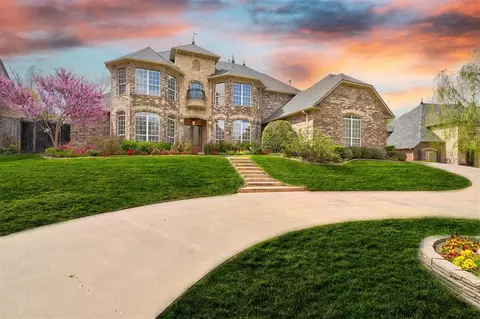 4121 Lake Dr, Yukon, OK 73099