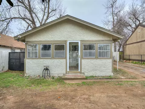 216 SW 35th St, Oklahoma City, OK 73109