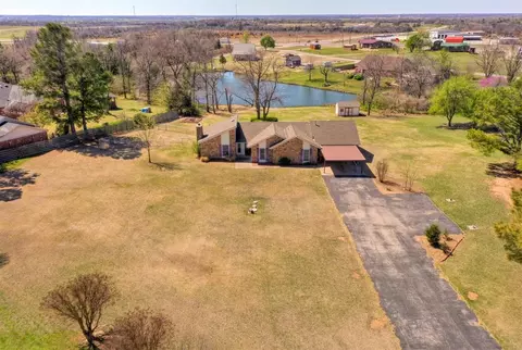 37305 Twilight Ln, Shawnee, OK 74804