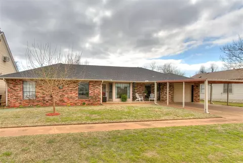 205 W Monroe St, Crescent, OK 73028