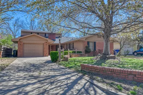 1527 S Pickard Ave, Norman, OK 73072